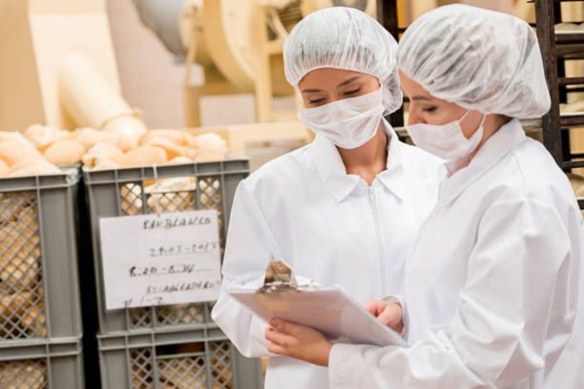 Cafeteria Services or Cafeteria Operators